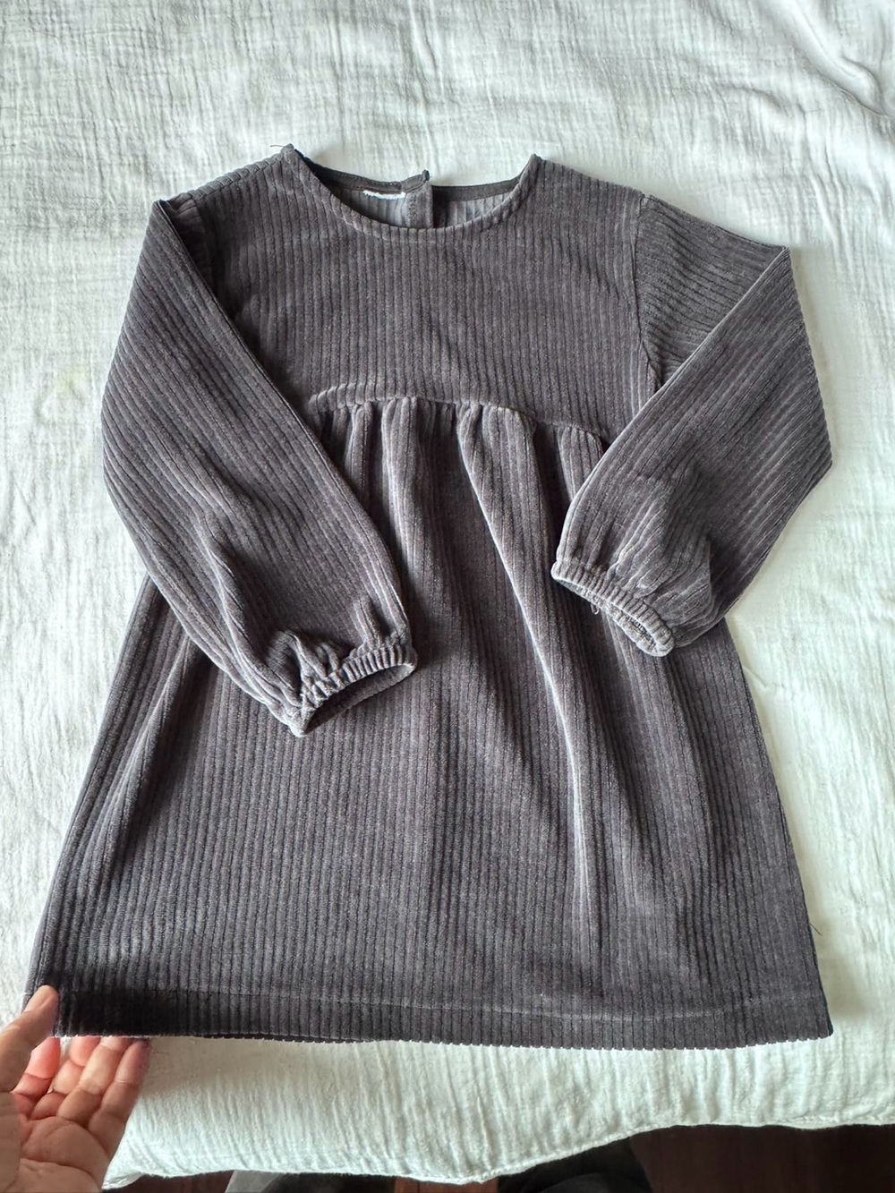zara kids Ribbed Velvet Babydoll Sweater Dress in Taupe